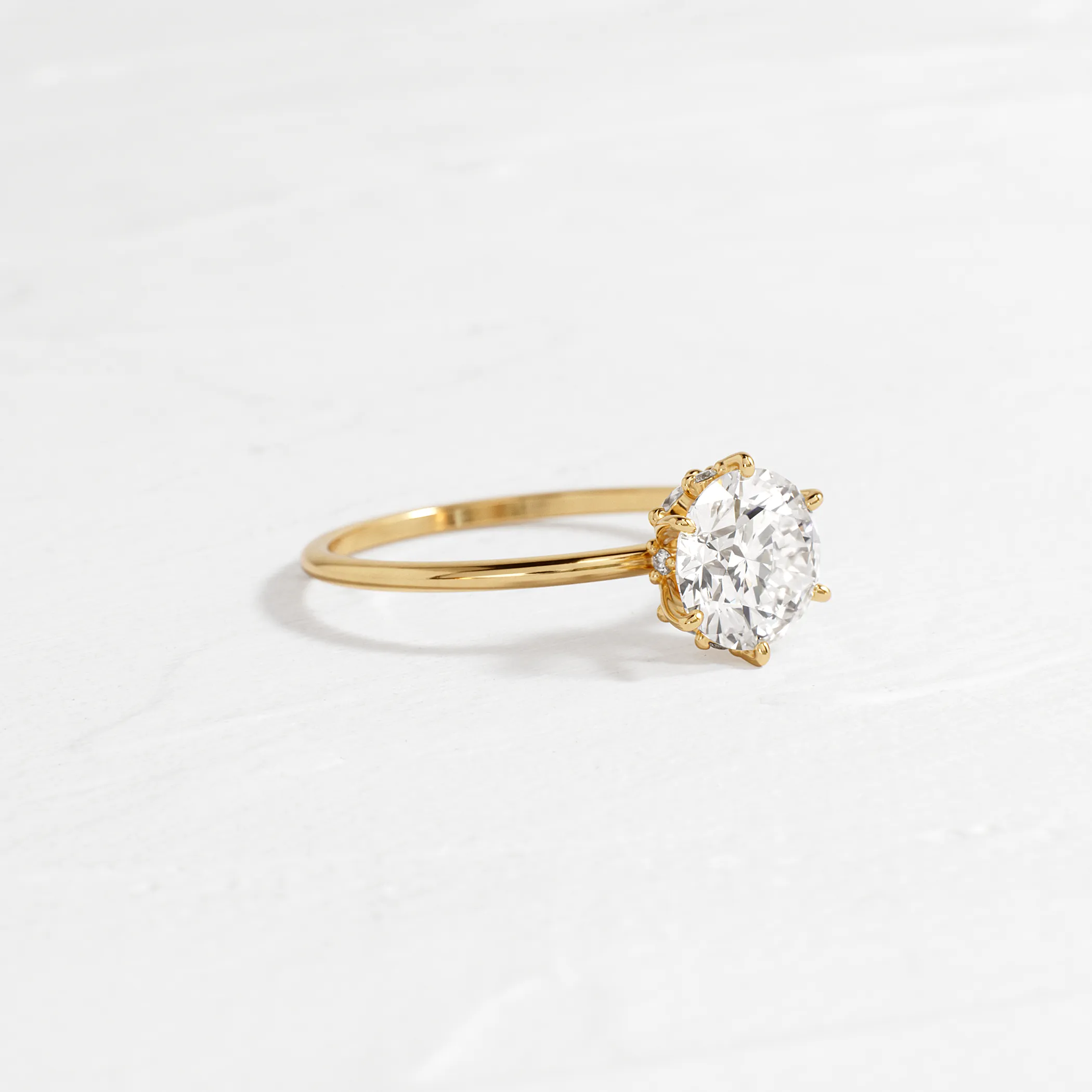 Perennial Ring, Round Cut