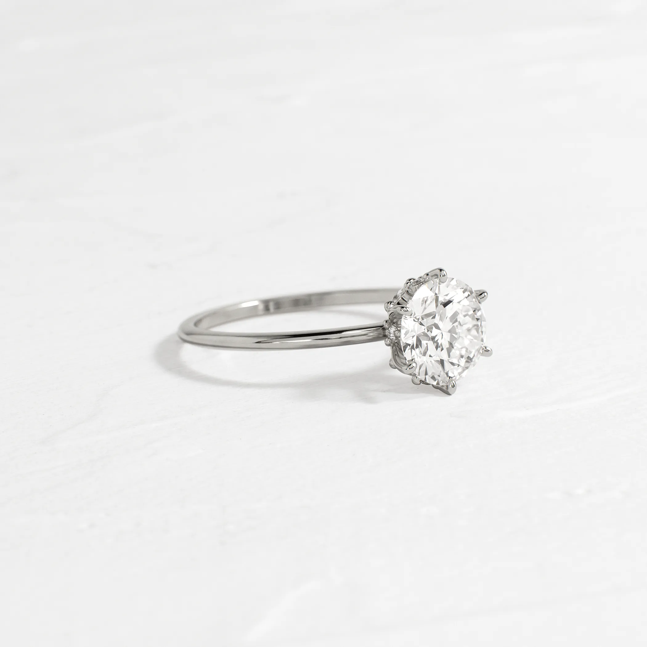 Perennial Ring, Round Cut