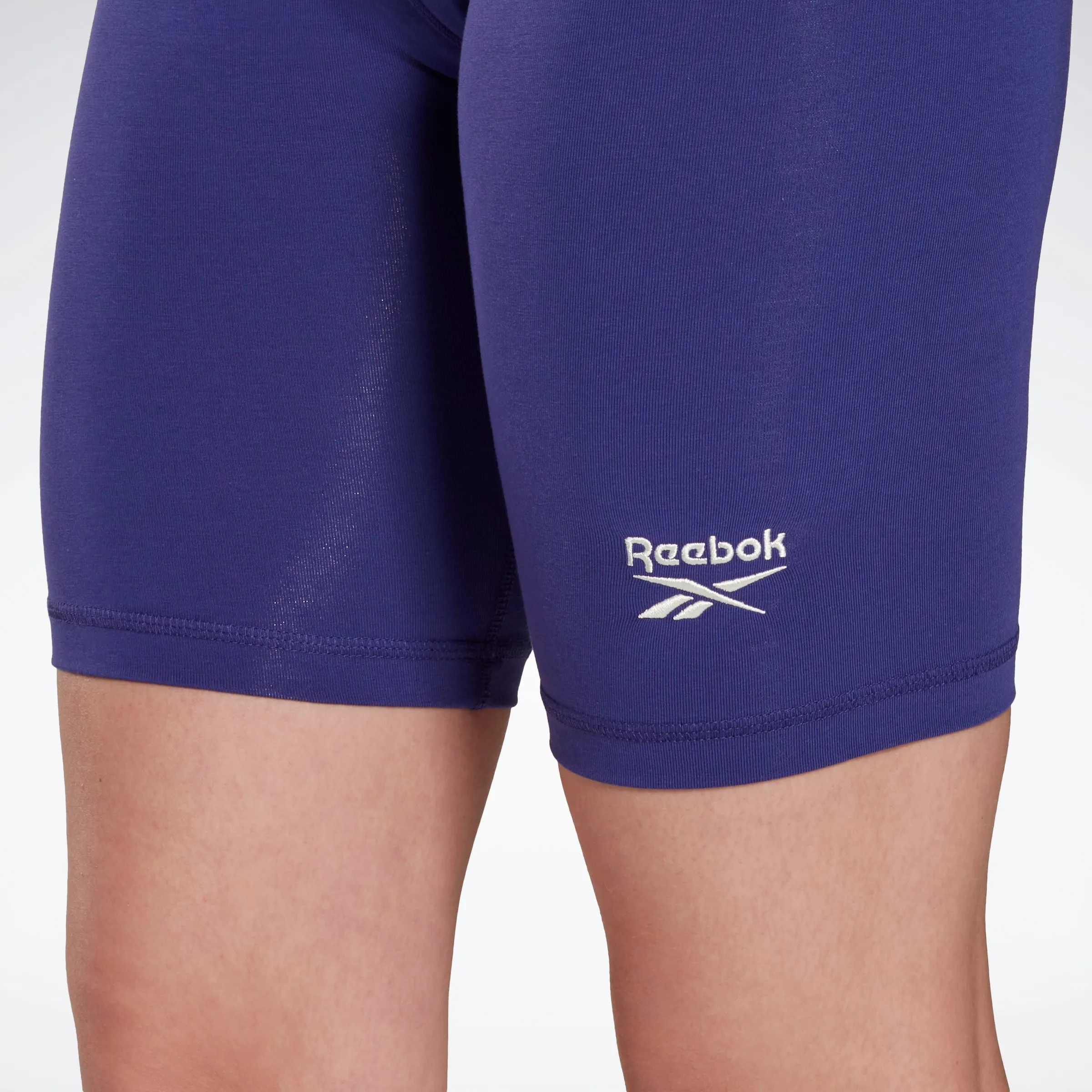 Reebok Apparel Women Reebok Identity Fitted Logo Shorts Bolprp