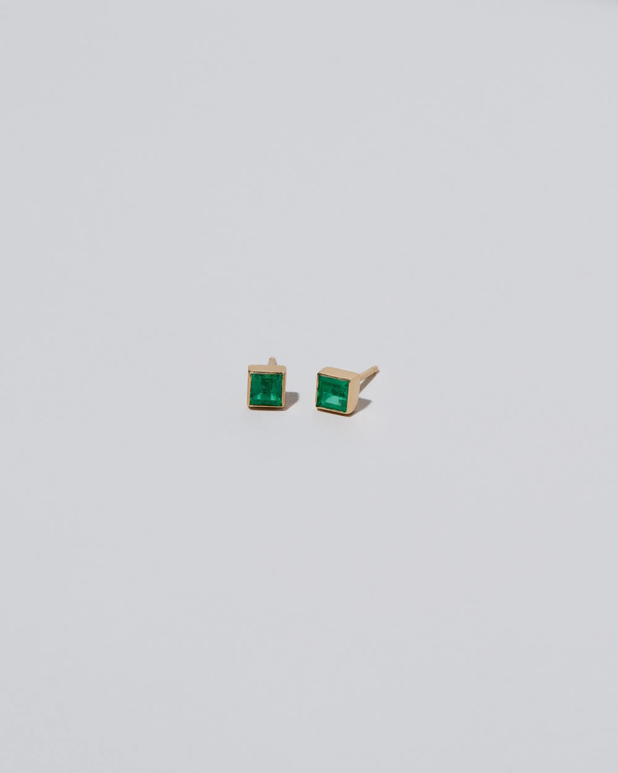 Square Frame Stud Earrings - Emerald